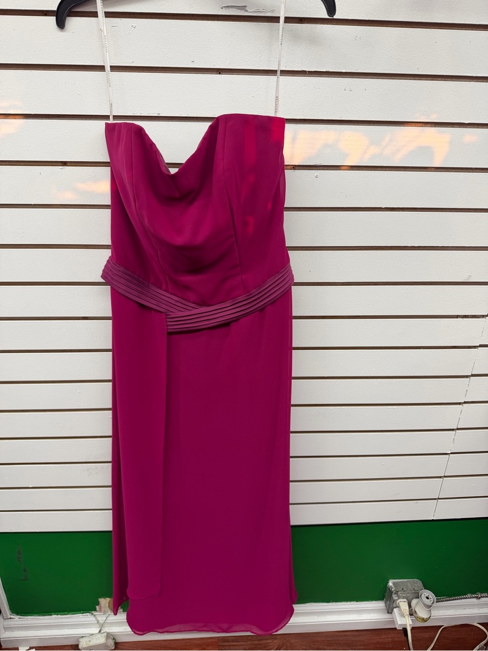 Belsoie Strapless Fuchsia Chiffon Formal Bridesmaid Gown Dress Size 12